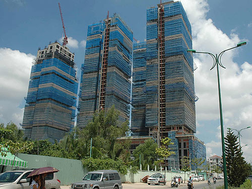 Cứu bất động sản