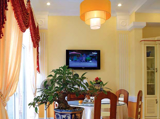 Dùng đèn màu gì cho tốt?